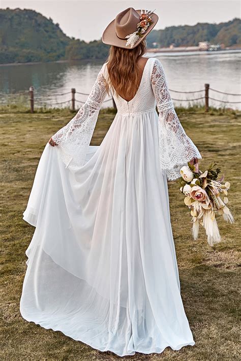 Boho Hippie Wedding Dresses: Unforgettable Styles