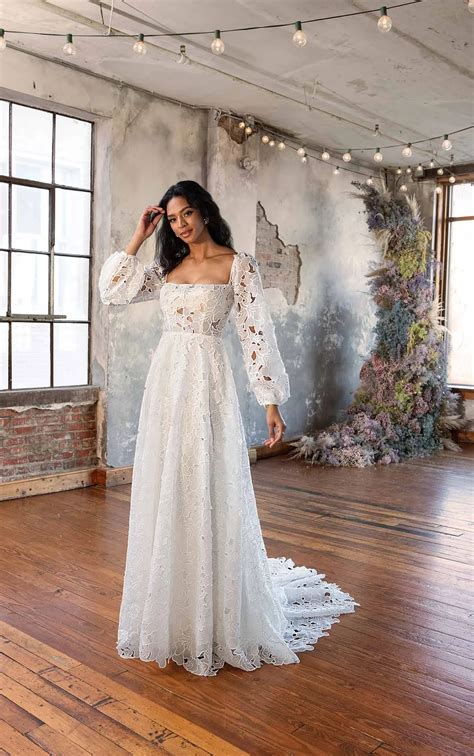 Eyelet Lace Wedding Gown Trends 2023: Stunning Designs Unveiled
