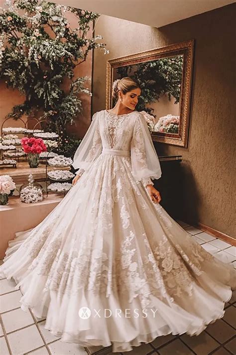 Floral Long Sleeve Wedding Dress Ideas for the Perfect Spring Bride
