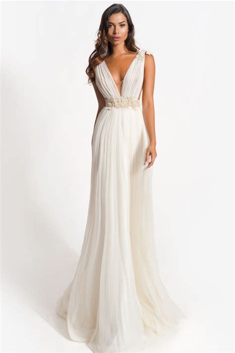Grecian Style Bridal Dresses: Timeless Elegance