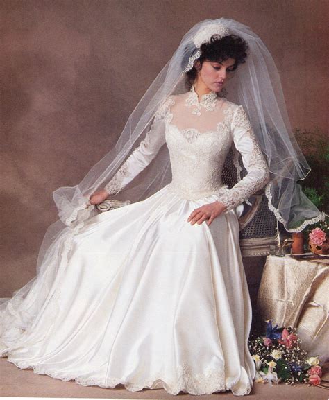 Timeless Elegance Old Fashion Wedding Dress Styles to Inspire Your Big Day
